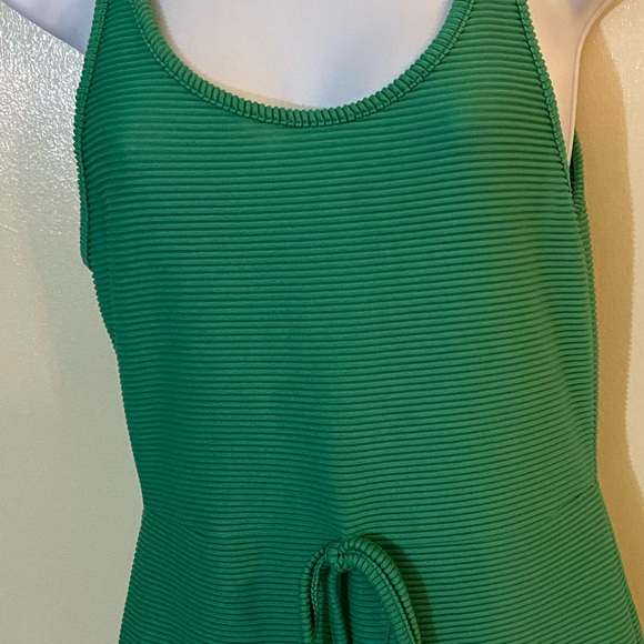 Shein Green ribbed body con dress. - Picture 4 of 4
